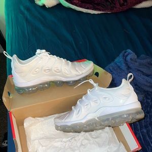 Nike vapor maxes